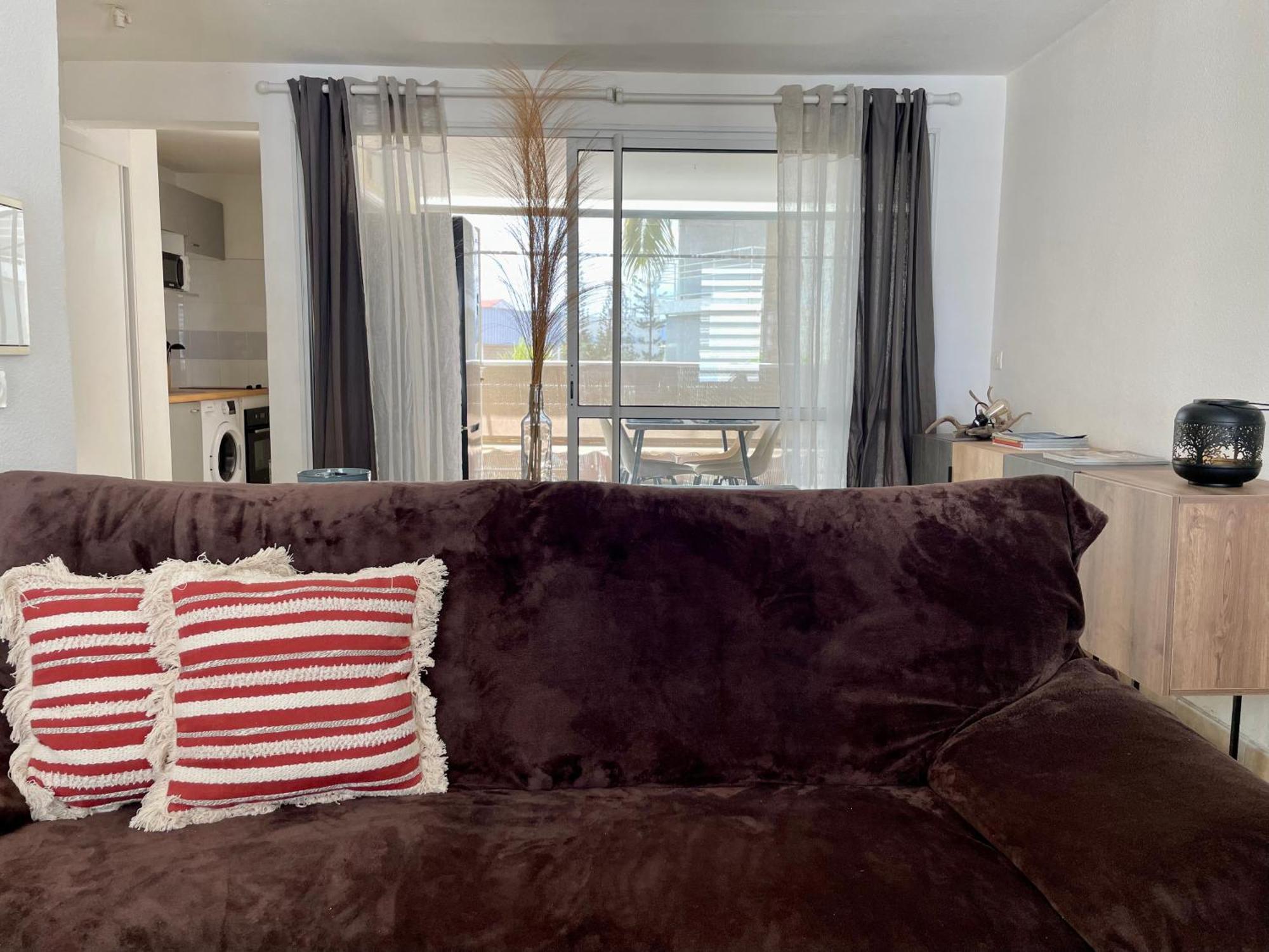 Appartement Cosy En Ville Baie Mahault Eksteriør billede